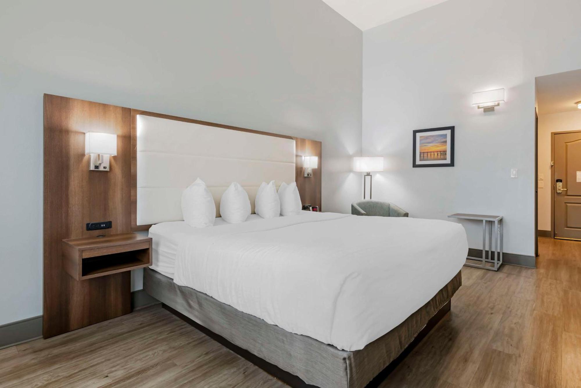 Best Western Plus First Coast Inn And Suites Юлі Екстер'єр фото