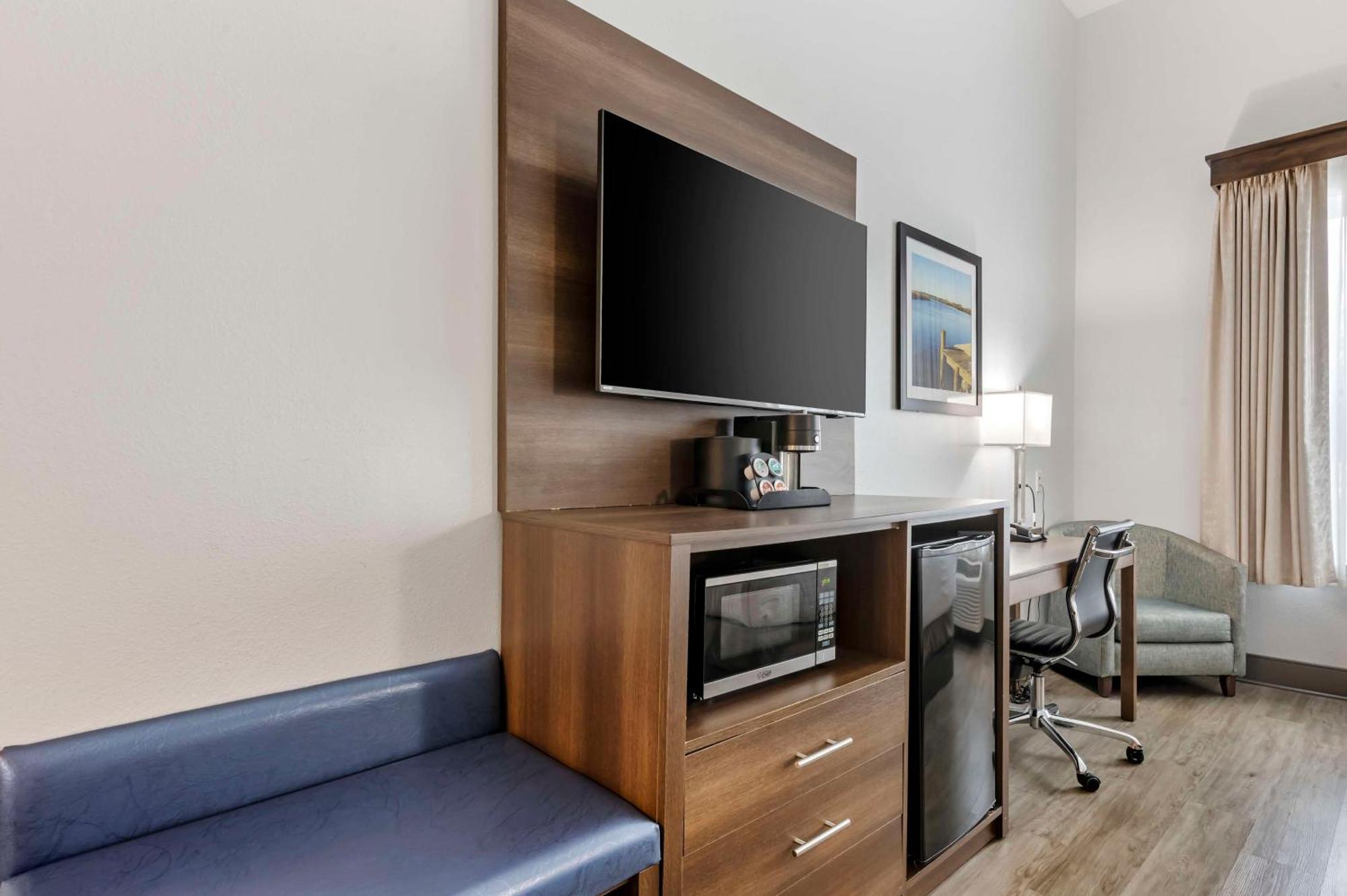 Best Western Plus First Coast Inn And Suites Юлі Екстер'єр фото